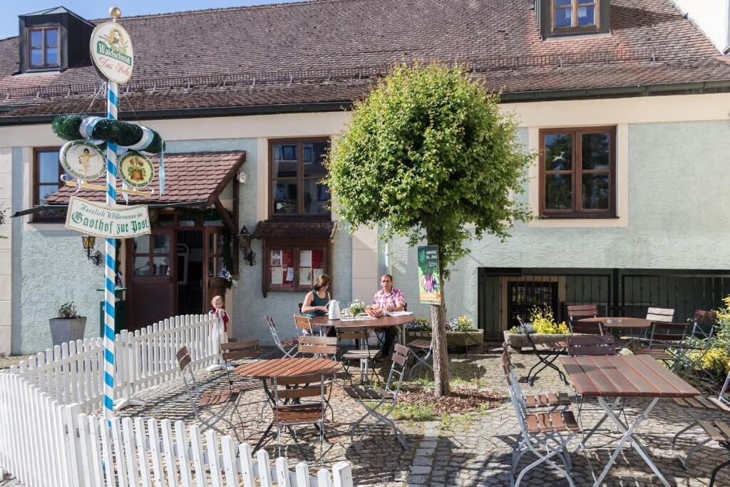 Brauereigasthof Zur Post Eschlkam Exterior photo